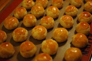 Rows of Tau Sar Phneah, a traditional biscuit in Penang
