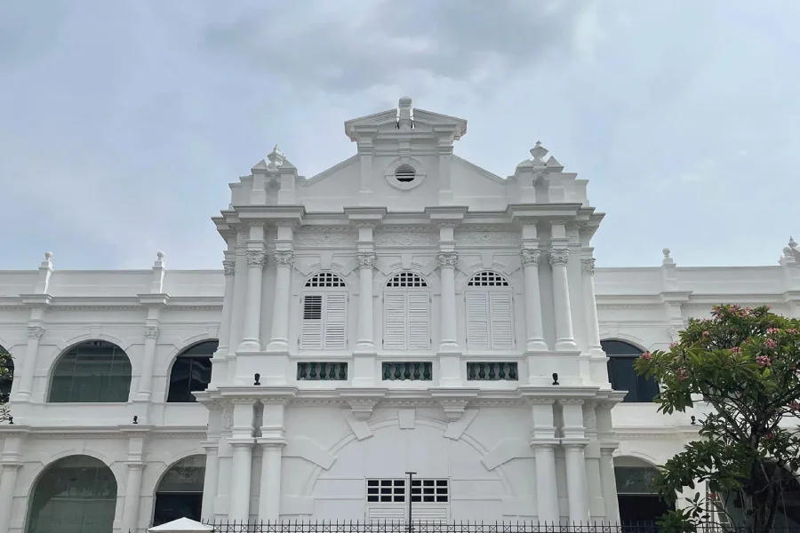 a white building with old and heritage architecture